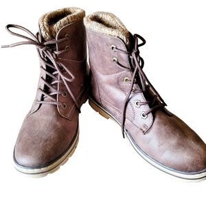 Cliffs by White Mountain Keegan Dark Leather Booties New Comfort your Sole 9.5